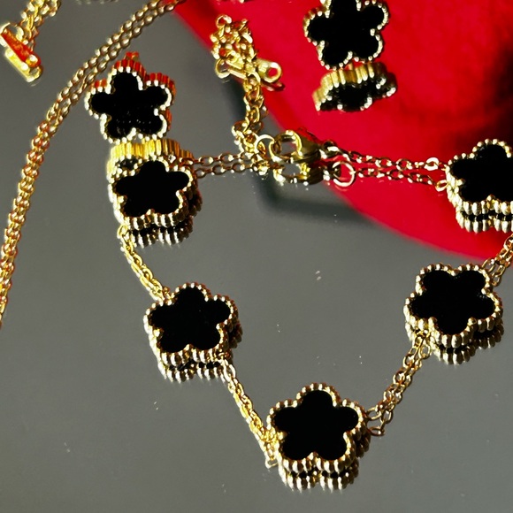 Jewelry set - Picture 4 of 7